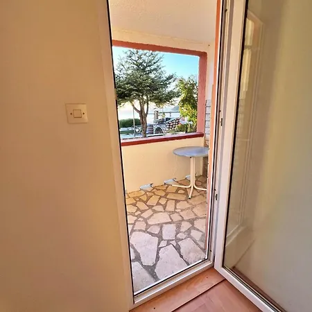 Emily Apartman