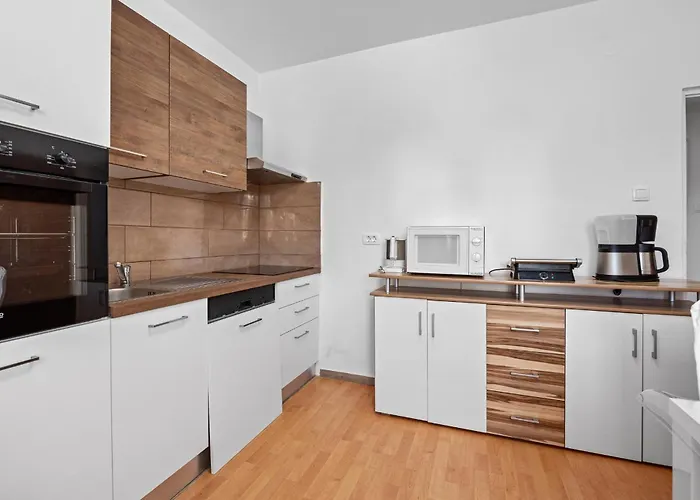 Emily Апартаменты *