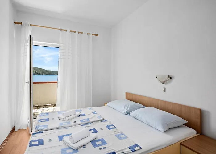 Emily * Кампор